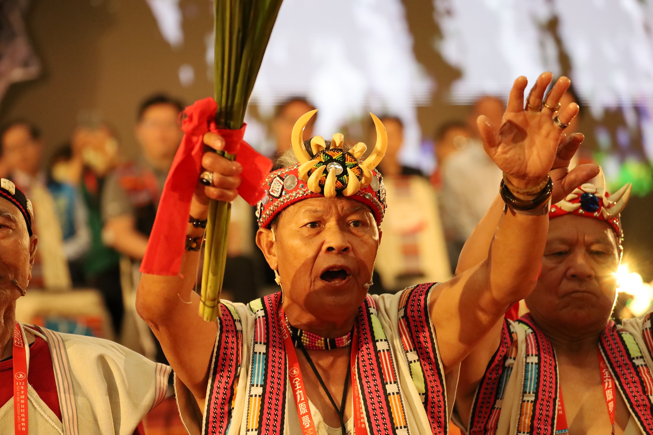 (圖)The splendid opening of the 2023 National Indigenous Games, leaders and elders from different tribes conducted a blessing ceremony.